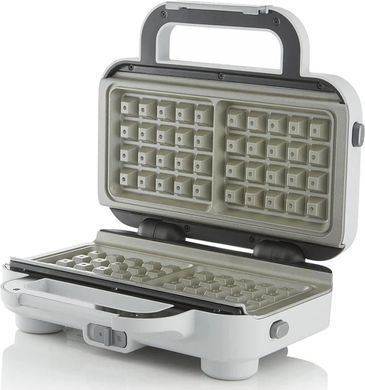 Вафельниця Breville VST072X